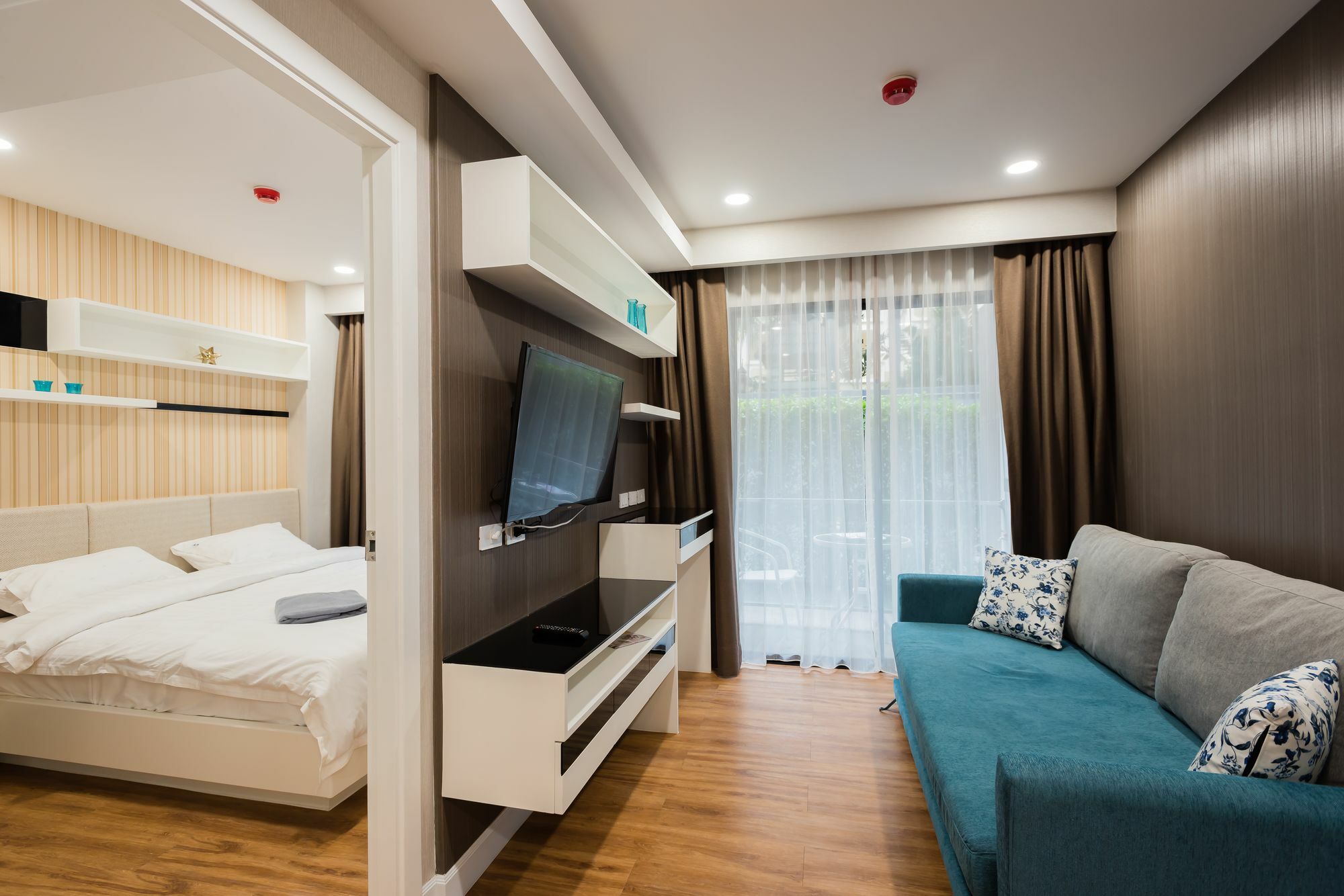 Dusit Grand Park Apartment Pantai Jomtien Bagian luar foto