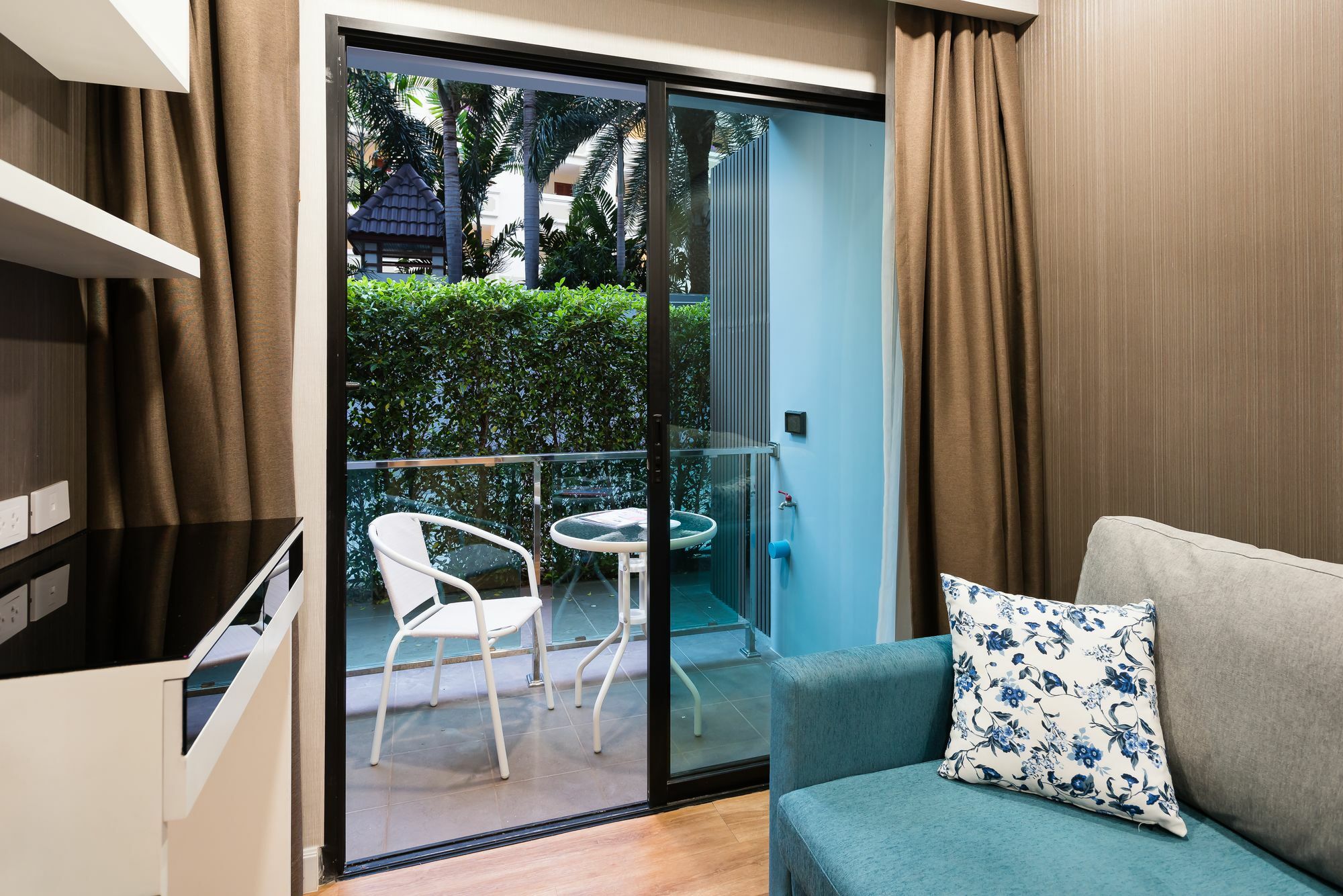 Dusit Grand Park Apartment Pantai Jomtien Bagian luar foto